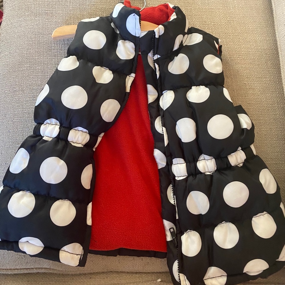 Gymboree polka dot puffy vest size 7-8